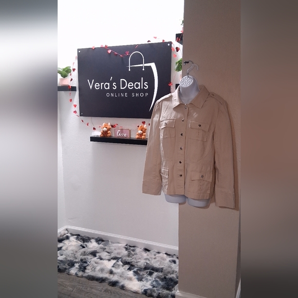 Evelyn Women's Beige Jacket - Picture 10 of 16